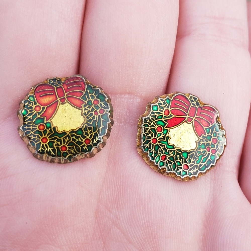 Vintage Victorian Style Cloisonne Klimt Christmas Wreath Earrings